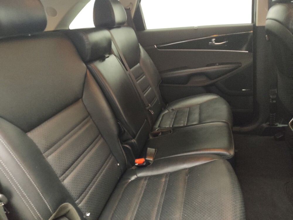 2019 Kia Sorento in Columbus, GA 31909 - 18127174 19