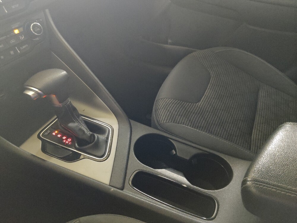 2017 Kia Niro in Union City, GA 30291 - 18127176 26