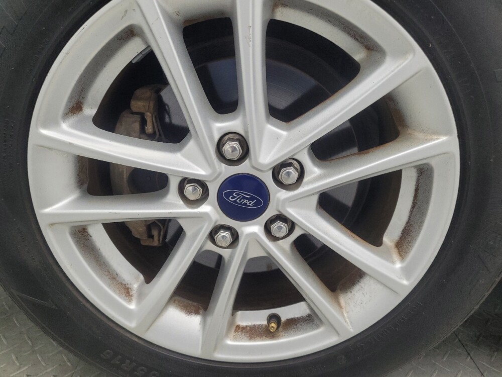 2016 Ford Focus in Union City, GA 30291 - 18127177 31