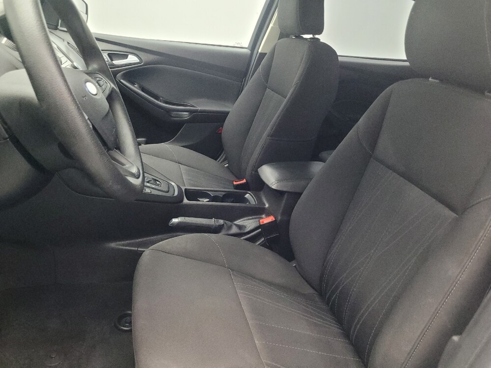 2016 Ford Focus in Union City, GA 30291 - 18127177 17