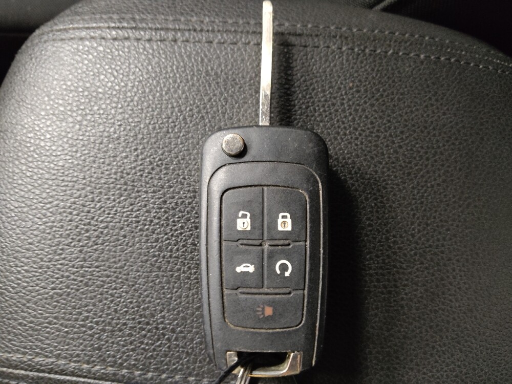 2016 Chevrolet Cruze in Columbus, GA 31909 - 18127180 32