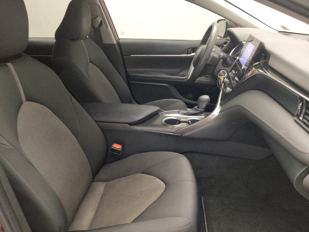 2021 Toyota Camry in Union City, GA 30291 - 18127186 21