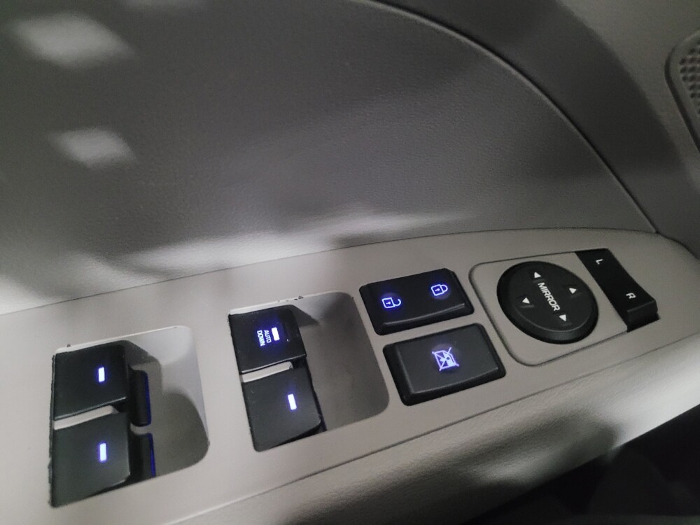 2018 Hyundai Elantra in Athens, GA 30606 - 18127189 27