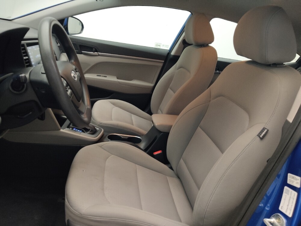 2018 Hyundai Elantra in Athens, GA 30606 - 18127189 17
