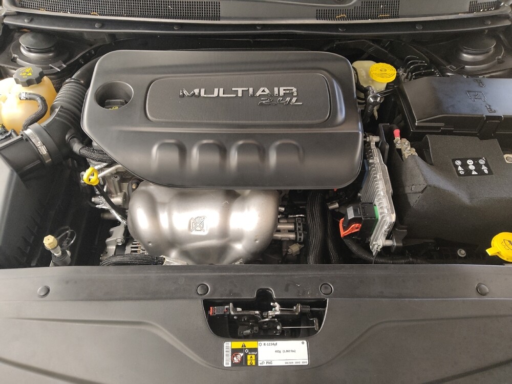 2017 Chrysler 200 in Stone Mountain, GA 30083 - 18127191 30