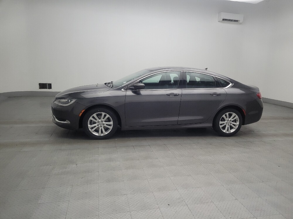 2017 Chrysler 200 in Stone Mountain, GA 30083 - 18127191 2