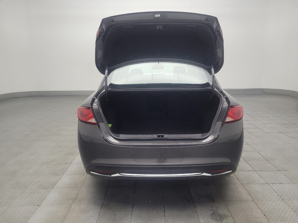 2017 Chrysler 200 in Stone Mountain, GA 30083 - 18127191 29