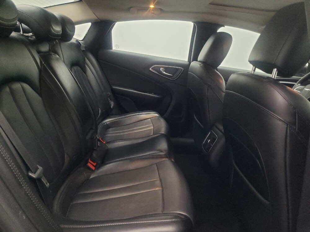 2017 Chrysler 200 in Stone Mountain, GA 30083 - 18127191 19