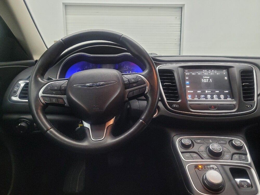 2017 Chrysler 200 in Stone Mountain, GA 30083 - 18127191 22