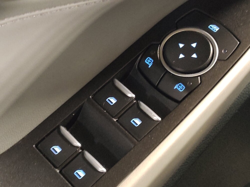 2022 Ford Explorer in Lubbock, TX 79424 - 18127199 27