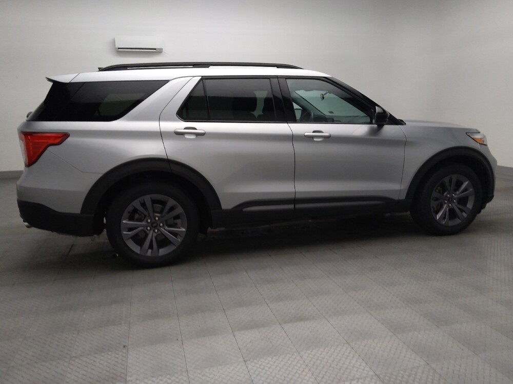 2022 Ford Explorer in Lubbock, TX 79424 - 18127199 10