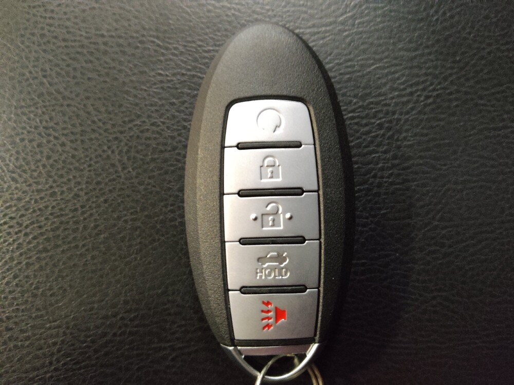 2016 Nissan Pathfinder in El Paso, TX 79907 - 18127203 32