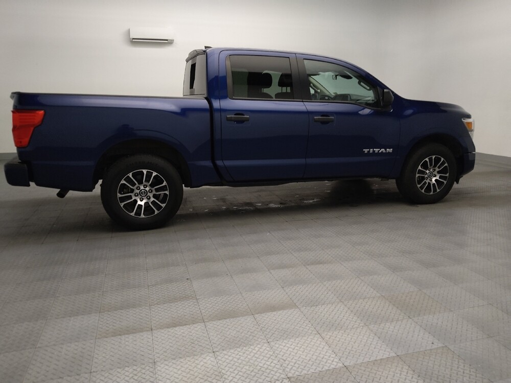 2022 Nissan Titan in Arlington, TX 76011 - 18127204 10