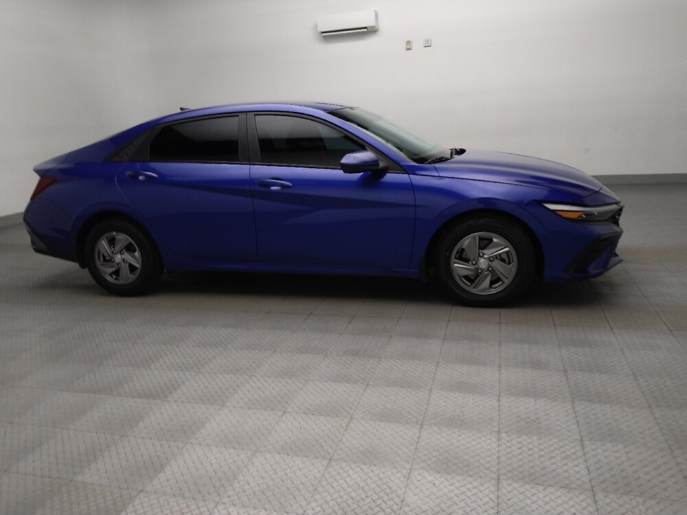 2025 Hyundai Elantra in Lewisville, TX 75067 - 18127212 11