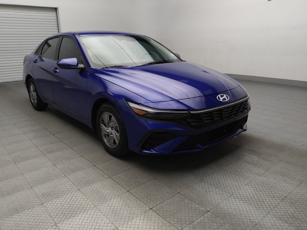 2025 Hyundai Elantra in Lewisville, TX 75067 - 18127212 13