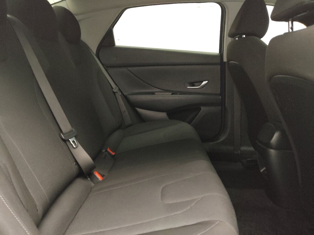 2025 Hyundai Elantra in Lewisville, TX 75067 - 18127212 19