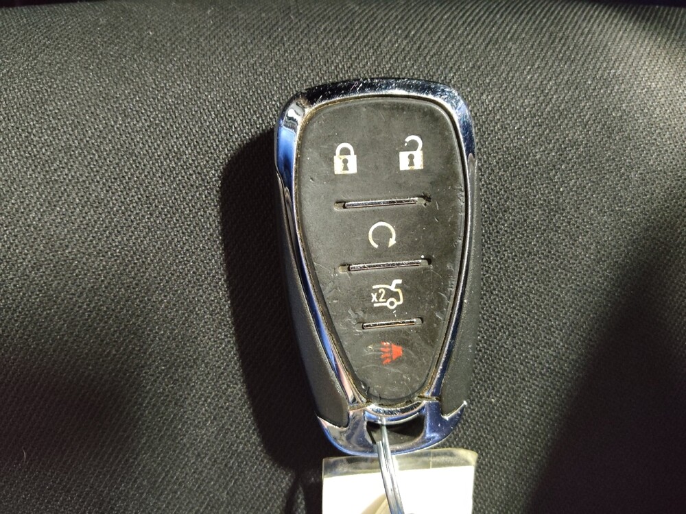 2022 Chevrolet Malibu in Lewisville, TX 75067 - 18127213 32