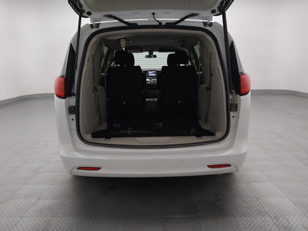 2022 Chrysler Voyager in Arlington, TX 76011 - 18127220 29