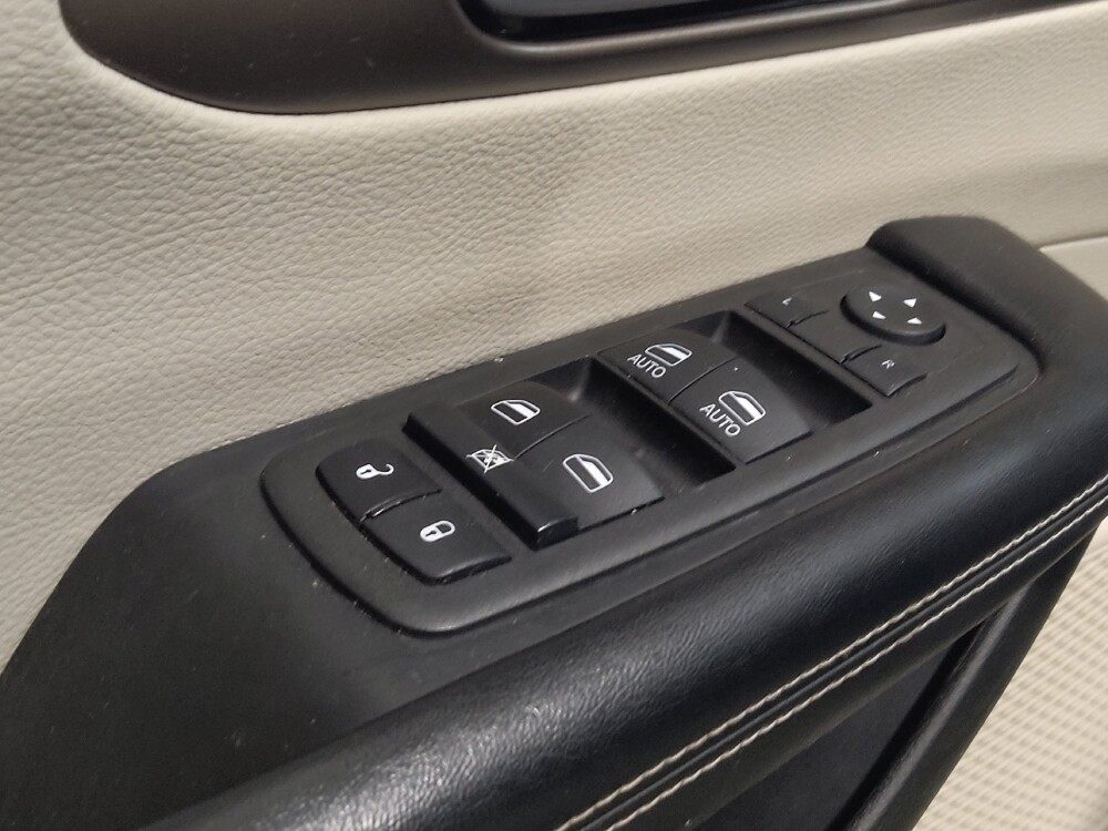 2022 Chrysler Voyager in Arlington, TX 76011 - 18127220 27