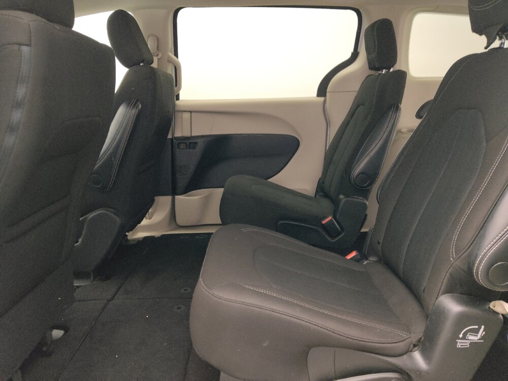 2022 Chrysler Voyager in Arlington, TX 76011 - 18127220 18