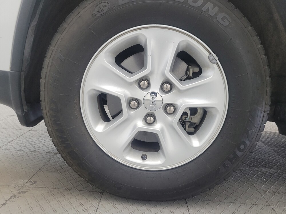 2016 Jeep Grand Cherokee in Tucson, AZ 85705 - 18127222 31