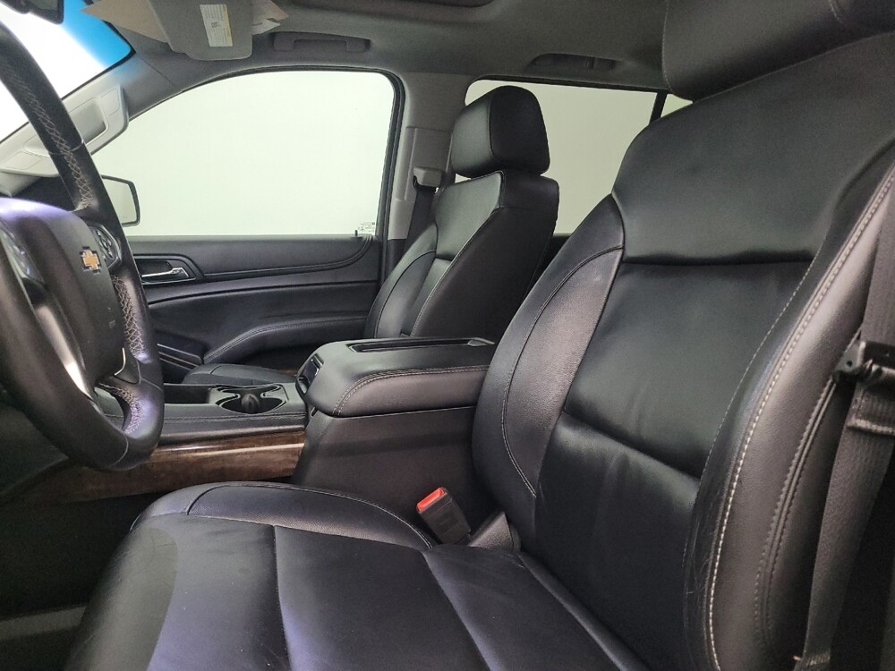 2018 Chevrolet Suburban in Fort Myers, FL 33907 - 18127224 17