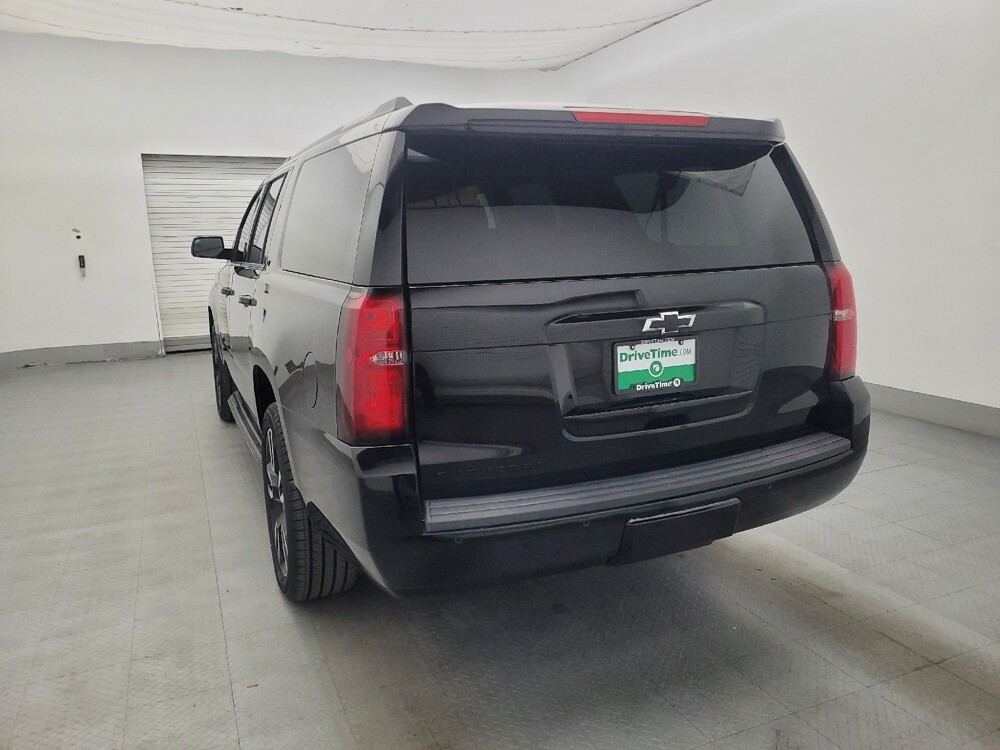 2018 Chevrolet Suburban in Fort Myers, FL 33907 - 18127224 6