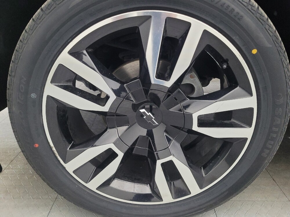 2018 Chevrolet Suburban in Fort Myers, FL 33907 - 18127224 31