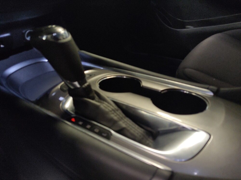 2018 Chevrolet Malibu in Conway, SC 29526 - 18127225 26