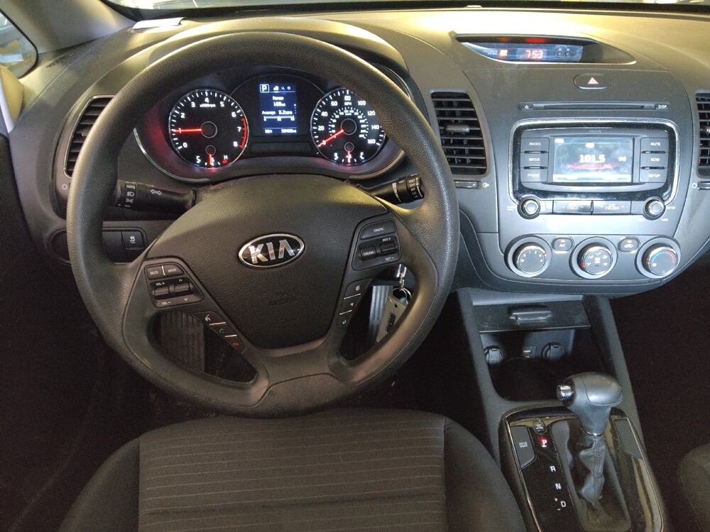 2017 Kia Forte in Fort Myers, FL 33907 - 18127227 22