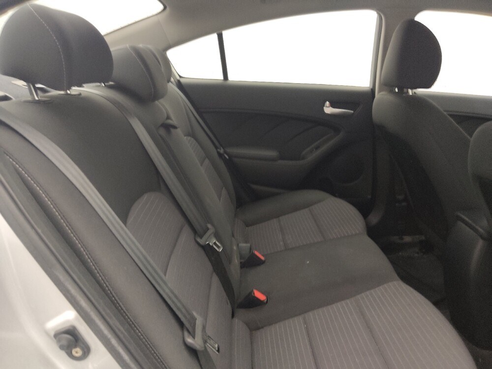 2017 Kia Forte in Fort Myers, FL 33907 - 18127227 19