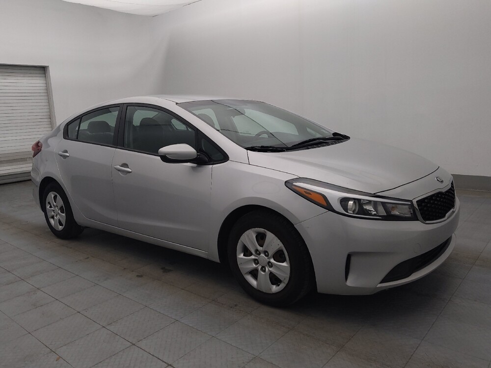 2017 Kia Forte in Fort Myers, FL 33907 - 18127227 11