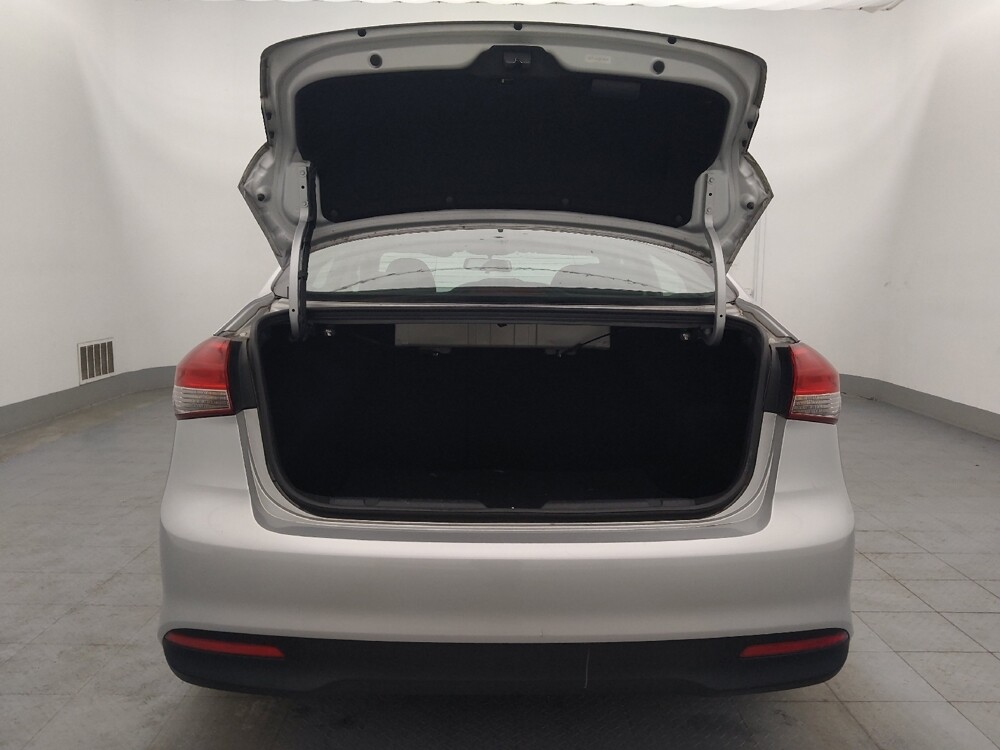 2017 Kia Forte in Fort Myers, FL 33907 - 18127227 29