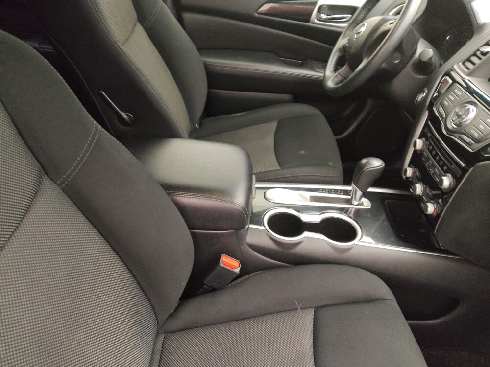 2018 Nissan Pathfinder in Fort Myers, FL 33907 - 18127230 21