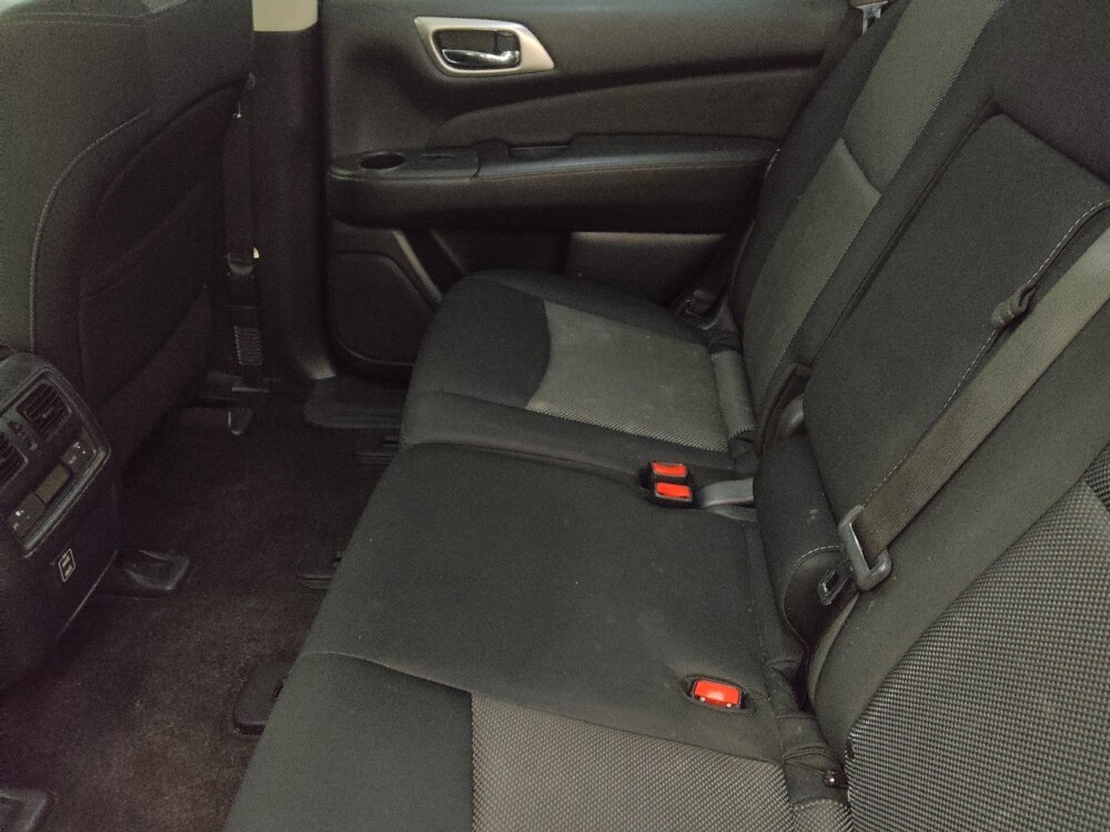 2018 Nissan Pathfinder in Fort Myers, FL 33907 - 18127230 18