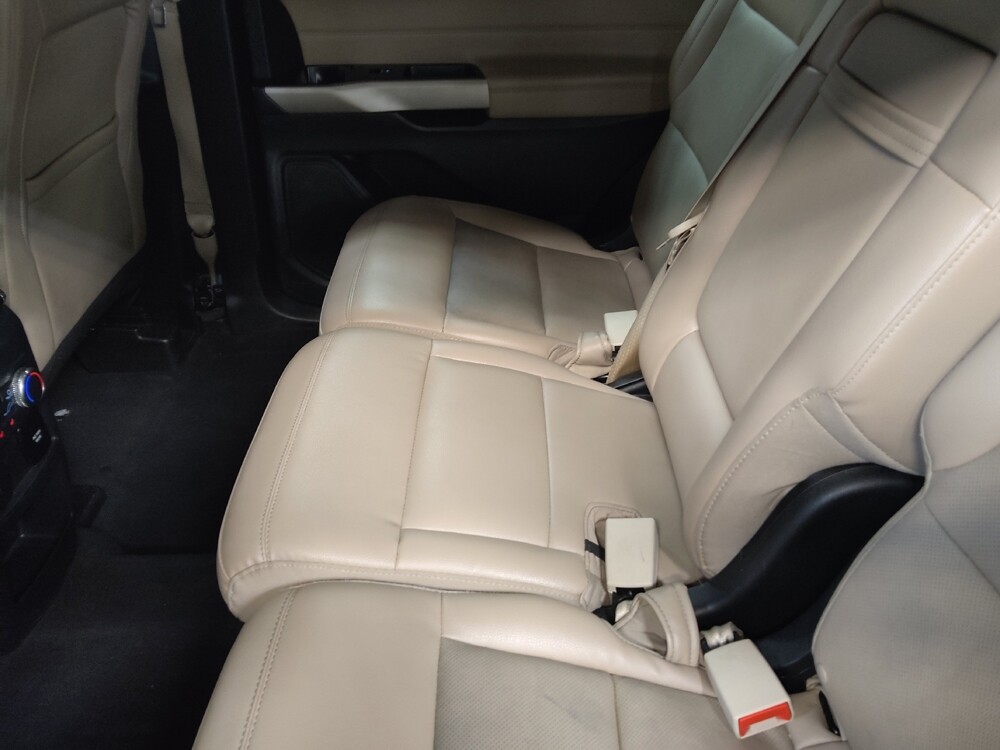 2021 Ford Explorer in Clearwater, FL 33764 - 18127233 18