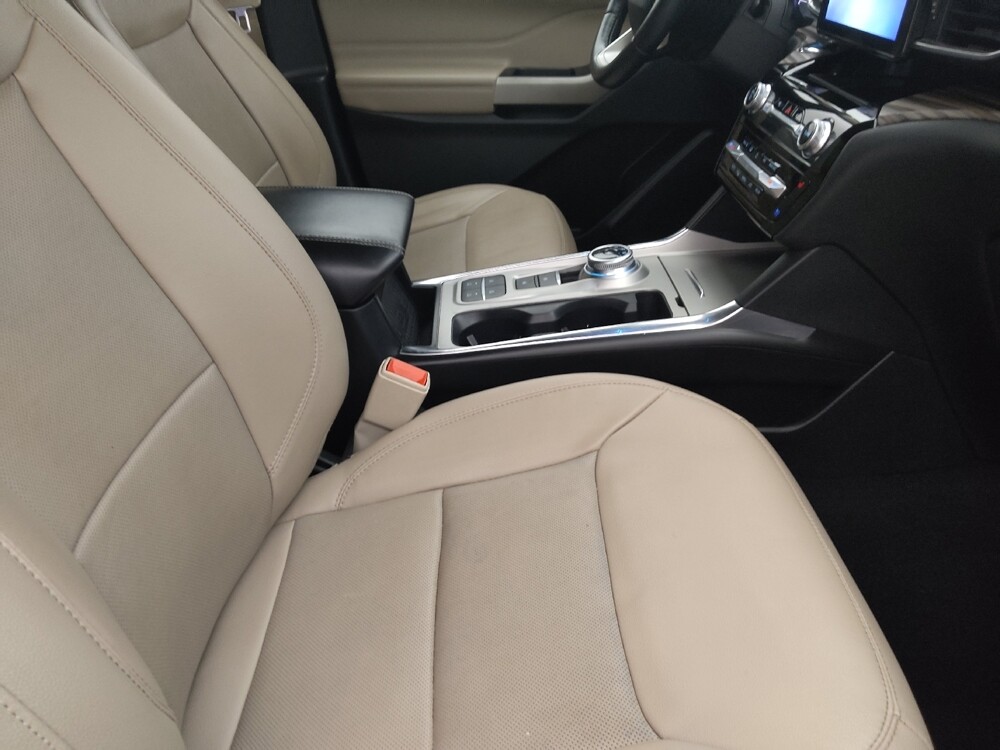 2021 Ford Explorer in Clearwater, FL 33764 - 18127233 21