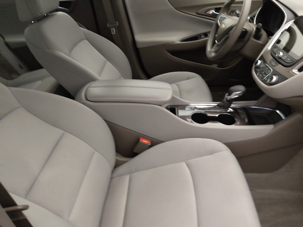 2025 Chevrolet Malibu in Clearwater, FL 33764 - 18127236 21