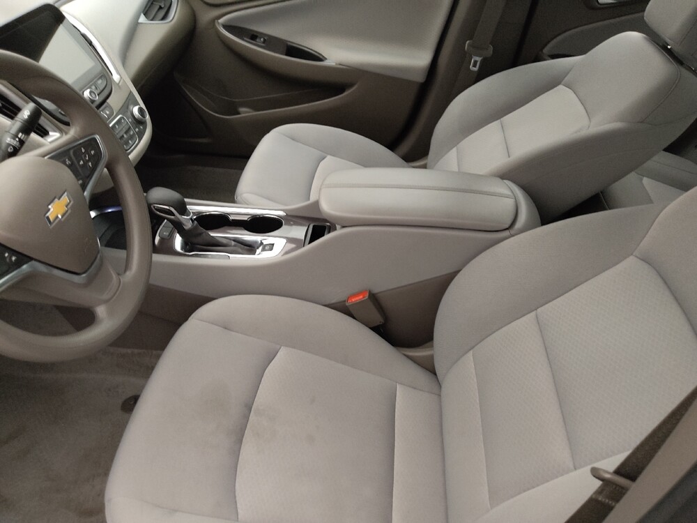 2025 Chevrolet Malibu in Clearwater, FL 33764 - 18127236 17