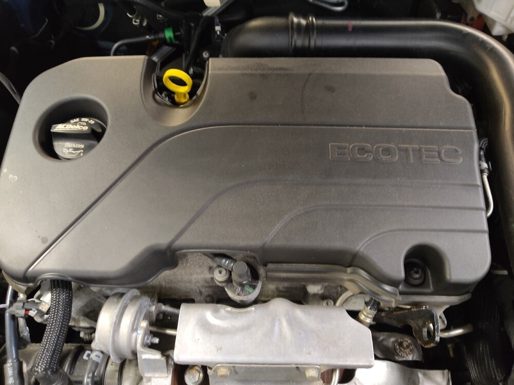 2025 Chevrolet Malibu in Clearwater, FL 33764 - 18127236 30