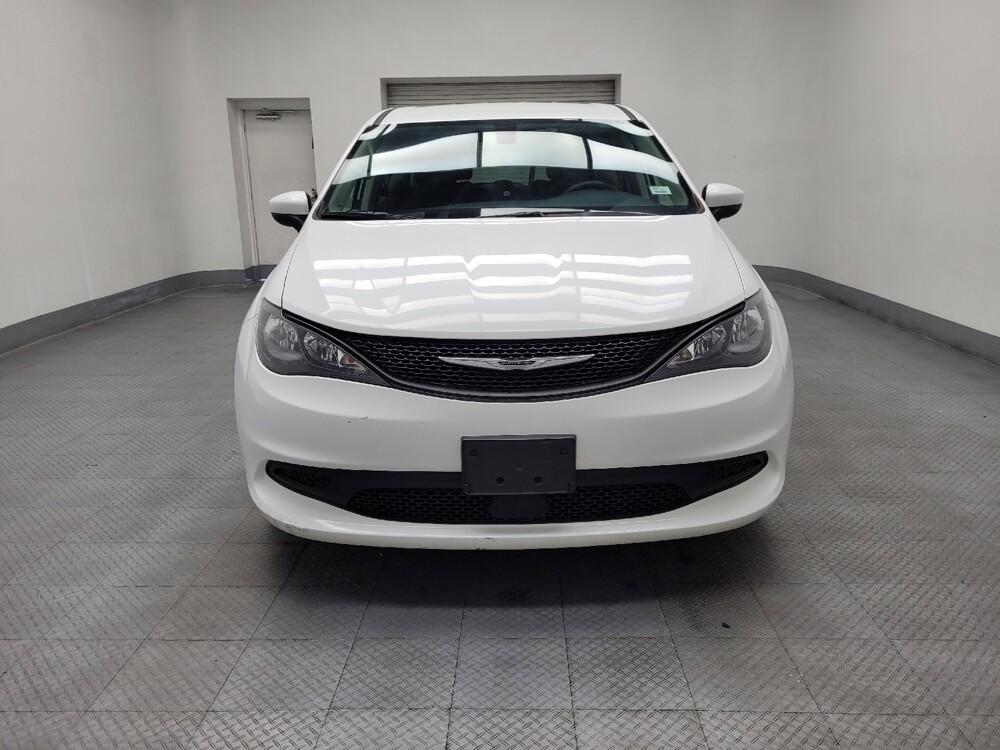 2022 Chrysler Voyager in Las Vegas, NV 89104 - 18127242 14