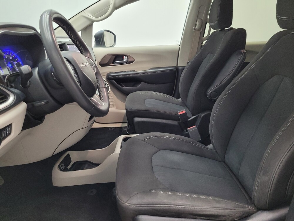 2022 Chrysler Voyager in Las Vegas, NV 89104 - 18127242 17