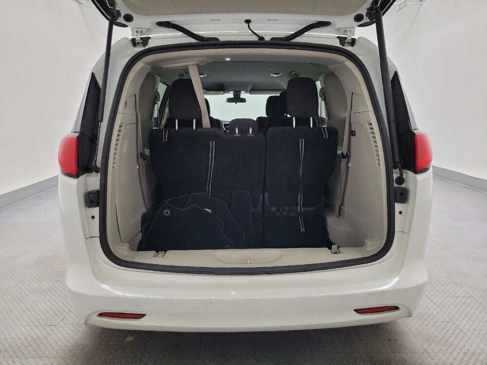 2022 Chrysler Voyager in Las Vegas, NV 89104 - 18127242 29