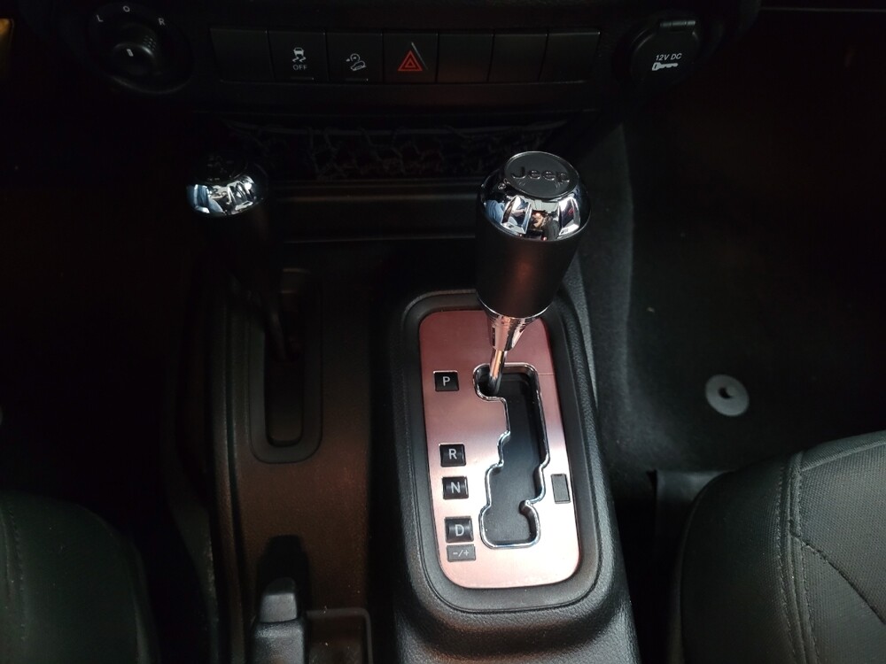 2018 Jeep Wrangler in Las Vegas, NV 89104 - 18127243 26