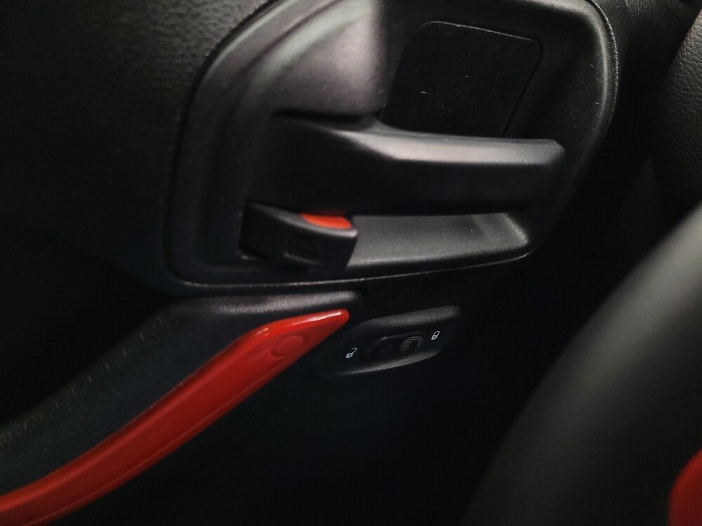 2018 Jeep Wrangler in Las Vegas, NV 89104 - 18127243 27