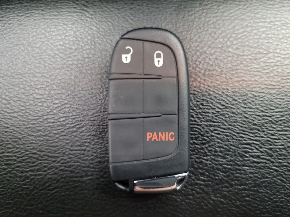 2020 Jeep Compass in Las Vegas, NV 89104 - 18127245 32