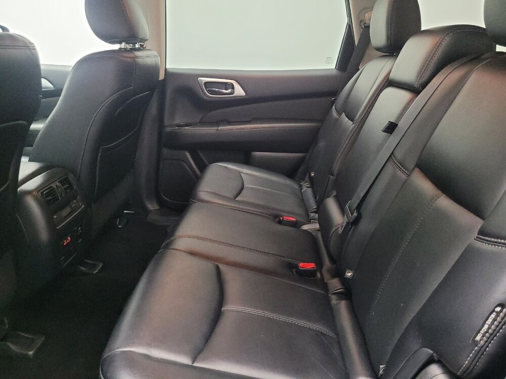 2019 Nissan Pathfinder in Las Vegas, NV 89104 - 18127246 18