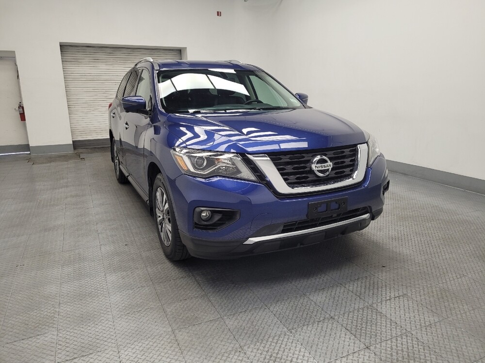 2019 Nissan Pathfinder in Las Vegas, NV 89104 - 18127246 13
