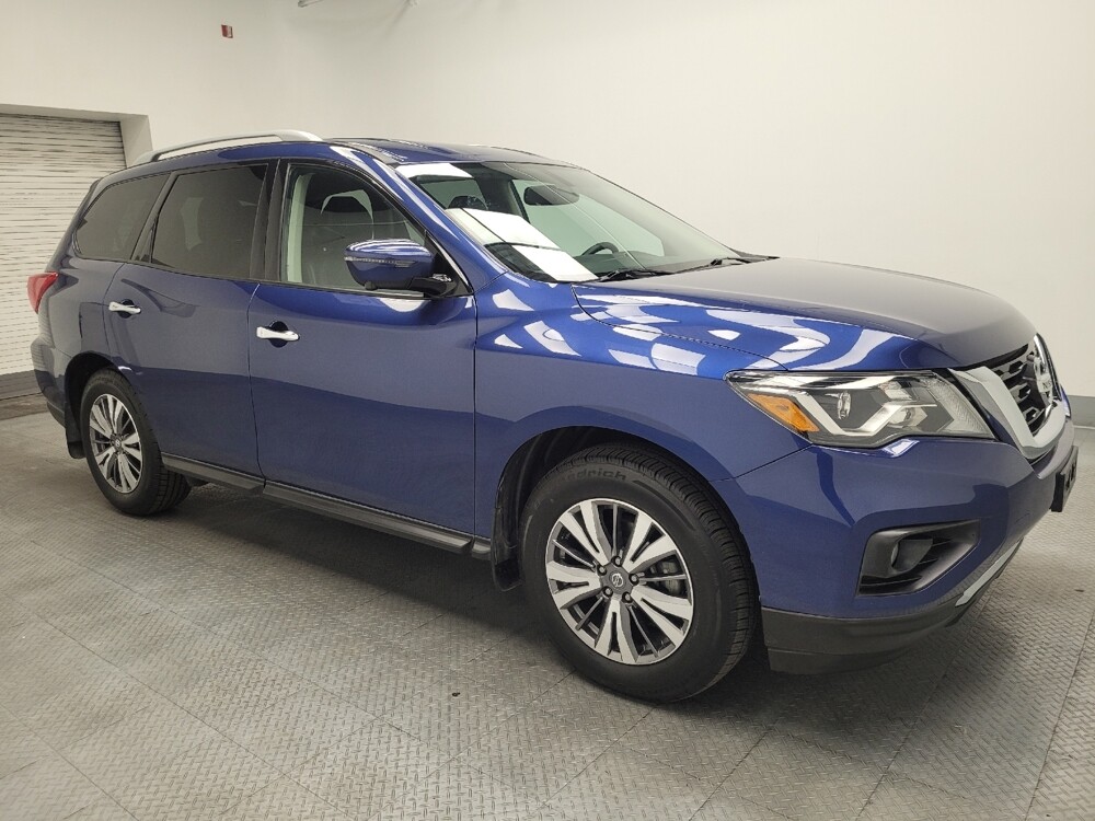 2019 Nissan Pathfinder in Las Vegas, NV 89104 - 18127246 11