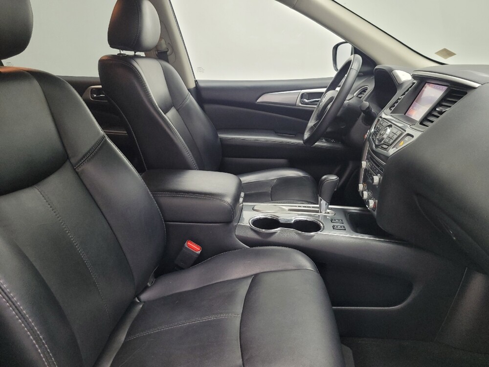 2019 Nissan Pathfinder in Las Vegas, NV 89104 - 18127246 21